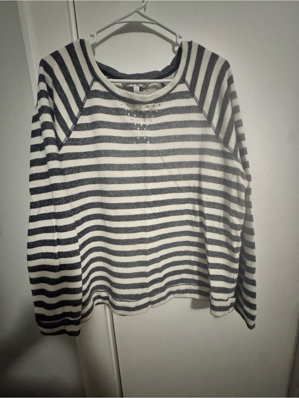 Ellen Tracy Black & White Striped Crewneck Sweater